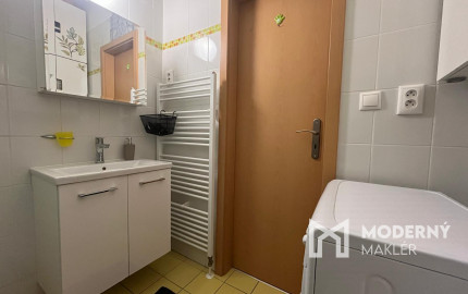 Na prenájom priestranný 3-izbový byt v Trenčíne