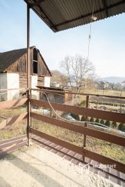 Na predaj veľký 5 – izbový rodinný dom v obci Marhaň