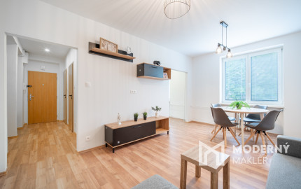 Na prenájom 3-izbový byt v Bratislave-Nové Mesto