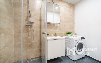 Na prenájom 3-izbový byt v Bratislave-Nové Mesto