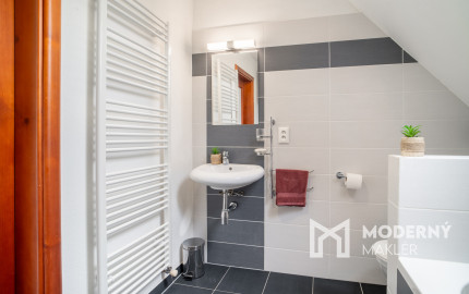 Na predaj rodinný dom v Záhorskej Bystrici