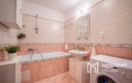 Na prenájom 2-izbový byt na Píniovej ulici v Bratislave