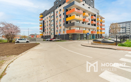 REZERVOVANÉ: Na prenájom 2-izbový byt s balkónom a garážovým státím v projekte MIKO, Trnava