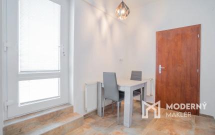 Na prenájom kancelársky priestor na Zámockej ulici priamo pod Bratislavským hradom