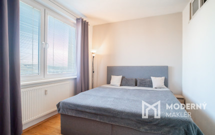 REZERVOVANÉ :Na prenájom veľkometrážny 2-izbový byt v Nitre