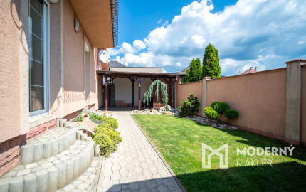 REZERVOVANÉ: Na predaj 4-izbový rodinný dom neďaleko centra Malaciek