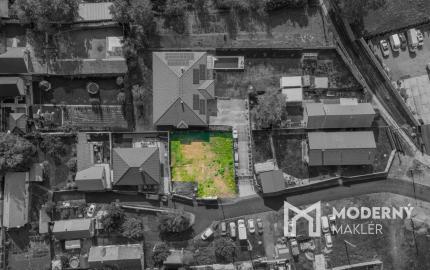 REZERVOVANÉ:Na predaj pozemok so stavebným povolením a projektom k rodinnému domu v obci Vysoká pri Morave