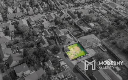 REZERVOVANÉ:Na predaj pozemok so stavebným povolením a projektom k rodinnému domu v obci Vysoká pri Morave