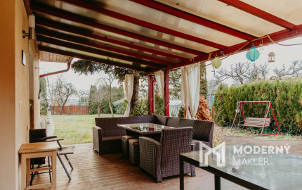 PREDANÉ: Na predaj priestranný rodinný dom v obci Beluša