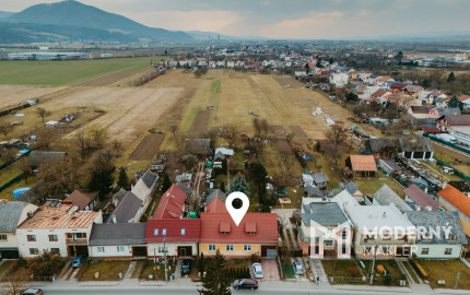 PREDANÉ: Na predaj priestranný rodinný dom v obci Beluša