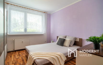 REZERVOVANÉ: Na predaj pekný 3-izbový byt s loggiou v Dúbravke