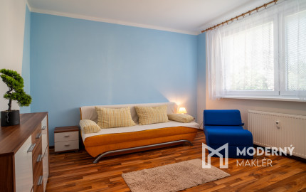 REZERVOVANÉ: Na predaj pekný 3-izbový byt s loggiou v Dúbravke