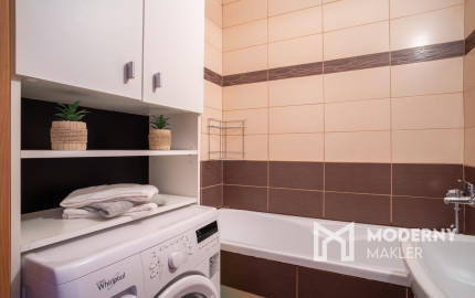 REZERVOVANÉ: Na predaj pekný 3-izbový byt s loggiou v Dúbravke