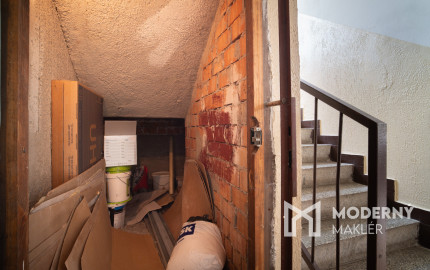 REZERVOVANÉ: Na predaj pekný 3-izbový byt s loggiou v Dúbravke