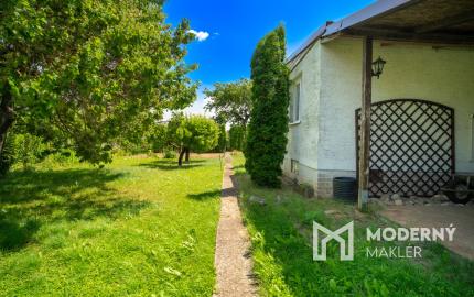 Na predaj záhradná chatka v rekreačnej oblasti v Špačinciach