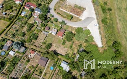 Na predaj záhradná chatka v rekreačnej oblasti v Špačinciach