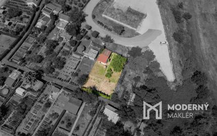 Na predaj záhradná chatka v rekreačnej oblasti v Špačinciach