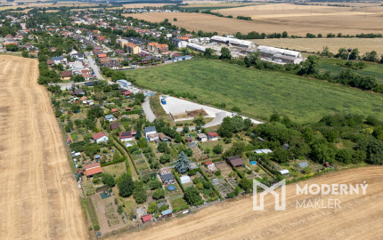 Na predaj záhradná chatka v rekreačnej oblasti v Špačinciach