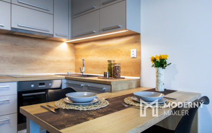 REZERVOVANÉ:Na predaj 1-izbový byt v centre Vrbového