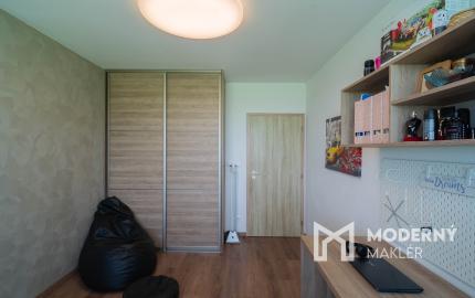 REZERVOVANÉ:Na predaj rodinný dom s terasou v Dunajskej Lužnej