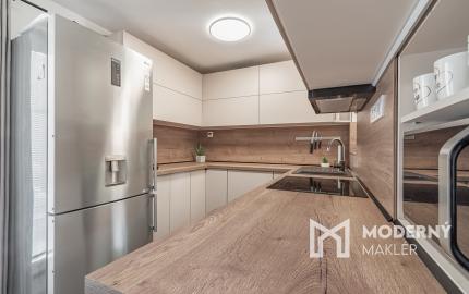 REZERVOVANÉ: Na predaj zariadený 4-izbový rodinný dom v Dolnej Strede