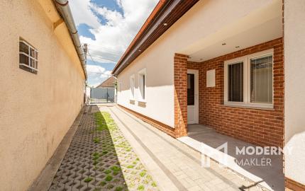 REZERVOVANÉ: Na predaj zariadený 4-izbový rodinný dom v Dolnej Strede