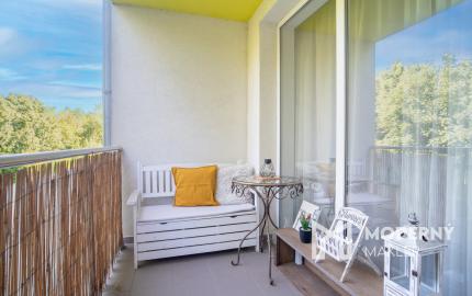 REZERVOVANÉ: Na predaj priestranný 3-izbový byt na Slávičej ulici v Senci