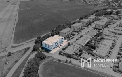 REZERVOVANÉ: Na predaj priestranný 3-izbový byt na Slávičej ulici v Senci