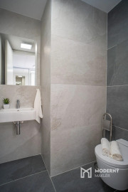 Na prenájom kompletne zariadený 2-izbový byt s garážovým parkovacím státím v SKYPARKU