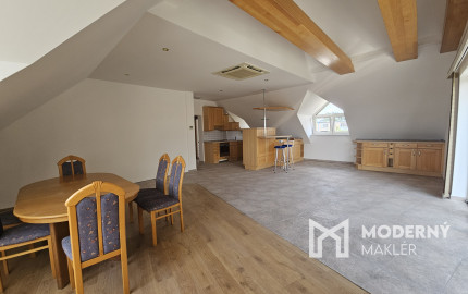 Na prenájom  3-izbový byt v Malackách na ulici Radlinského