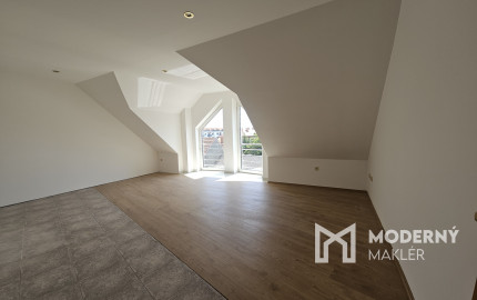 Na prenájom  3-izbový byt v Malackách na ulici Radlinského