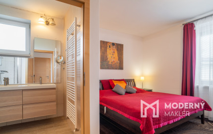 REZERVOVANÉ:Na predaj nadštandardná rodinná vila v obci Dunajská Lužná