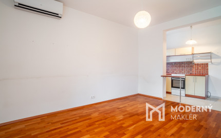 REZERVOVANÉ:Na predaj nadštandardná rodinná vila v obci Dunajská Lužná