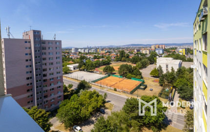 Na predaj 3-izbový byt v Bratislave-Podunajské Biskupice