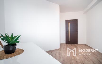 Na predaj 3-izbový byt v Malackách