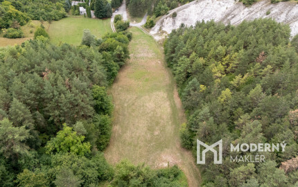 Na predaj investičný pozemok v obci Modrová