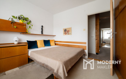 Na predaj štýlový 3-izbový byt v centre Starej Turej