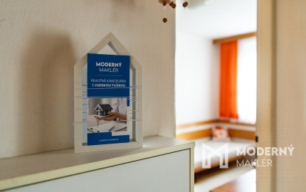 Na predaj štýlový 3-izbový byt v centre Starej Turej