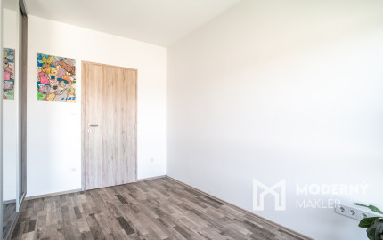 REZERVOVANÉ: Na predaj 3-izbový byt s parkovacím státím v Rajke