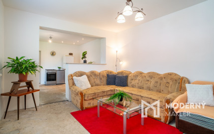 Na predaj 4-izbový rodinný dom v obci Závod