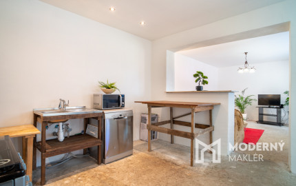 Na predaj 4-izbový rodinný dom v obci Závod