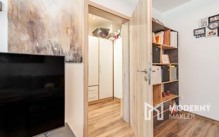 Na predaj kompletne zariadený 3,5-izbový byt v Dolnej Strede