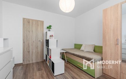 Na predaj kompletne zariadený 3,5-izbový byt v Dolnej Strede