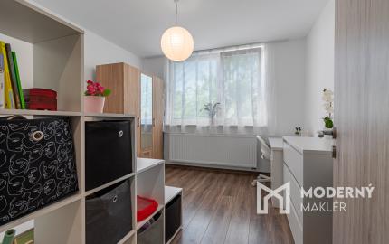 Na predaj kompletne zariadený 3,5-izbový byt v Dolnej Strede