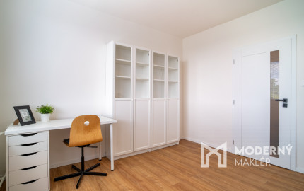 Na prenájom pekný 3-izbový byt v centre mesta Malacky