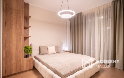 Na prenájom 2-izbový byt so šatníkom v Eurovea Tower – Bratislava