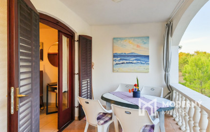 Na predaj 3-izbový apartmán na ostrove Vir v Chorvátsku