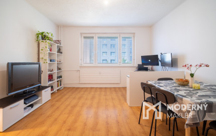 Na predaj atraktívny 2-izbový byt vo Vrábloch - Žitava