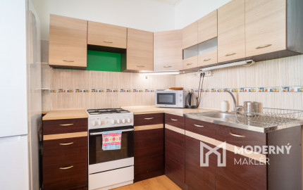 Na predaj atraktívny 2-izbový byt vo Vrábloch - Žitava