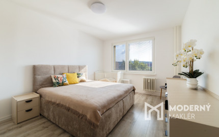 REZERVOVANÉ - Na predaj zariadený 4-izbový byt v Dúbravke